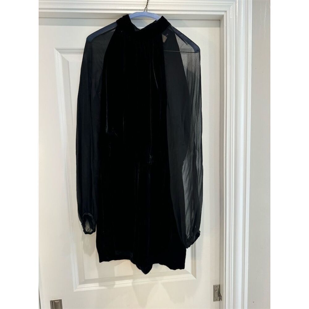 Intermix Women's Black Velvet Wrap Front Romper Size 10 Party/Cocktail - Picture 3 of 6